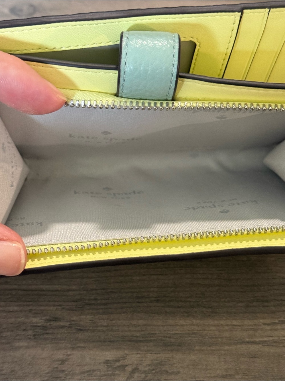 Kate Spade Lena Bifold Leather Wallet - Picture 4 of 4
